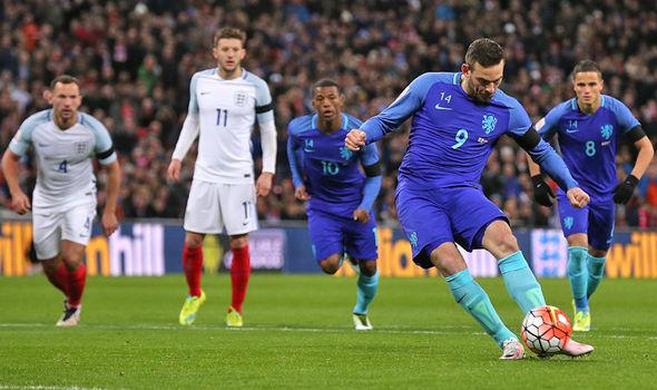 关键时刻站 关键时刻站