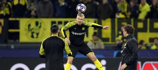 轻才俊不断 轻才俊不断