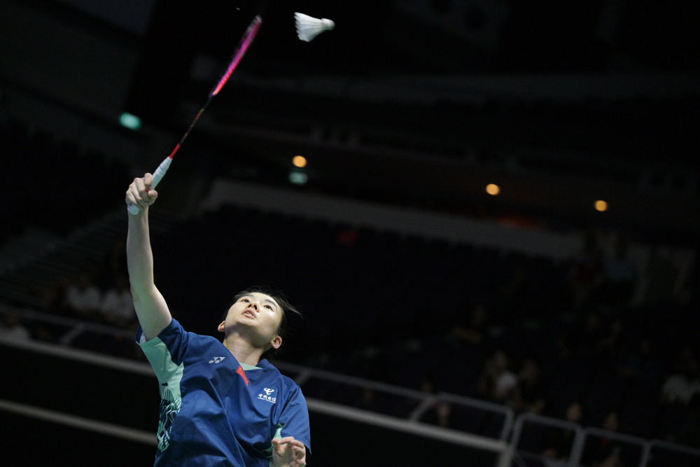 球顶入网中 球顶入网中