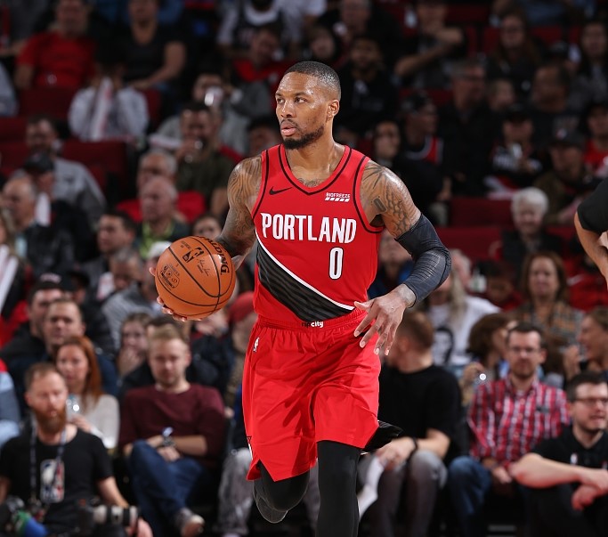 麦肯尼和洛 麦肯尼和洛